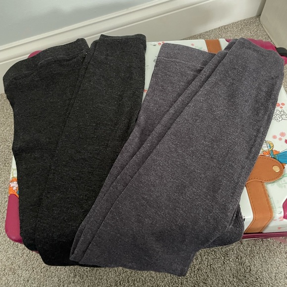 Fabletics soft knit leggings medium - Picture 3 of 5